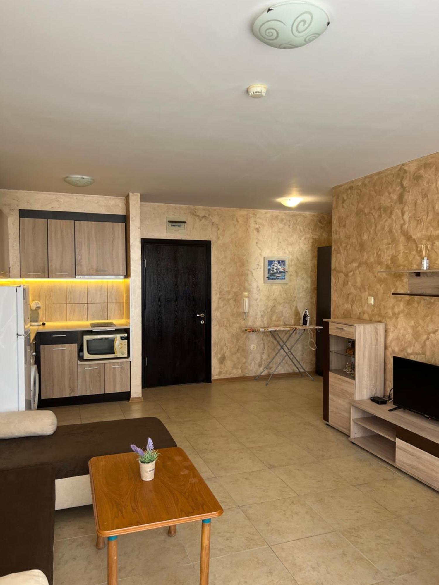 Apartment Robinson Beach Elenite First Line Sveti Vlas Exterior photo